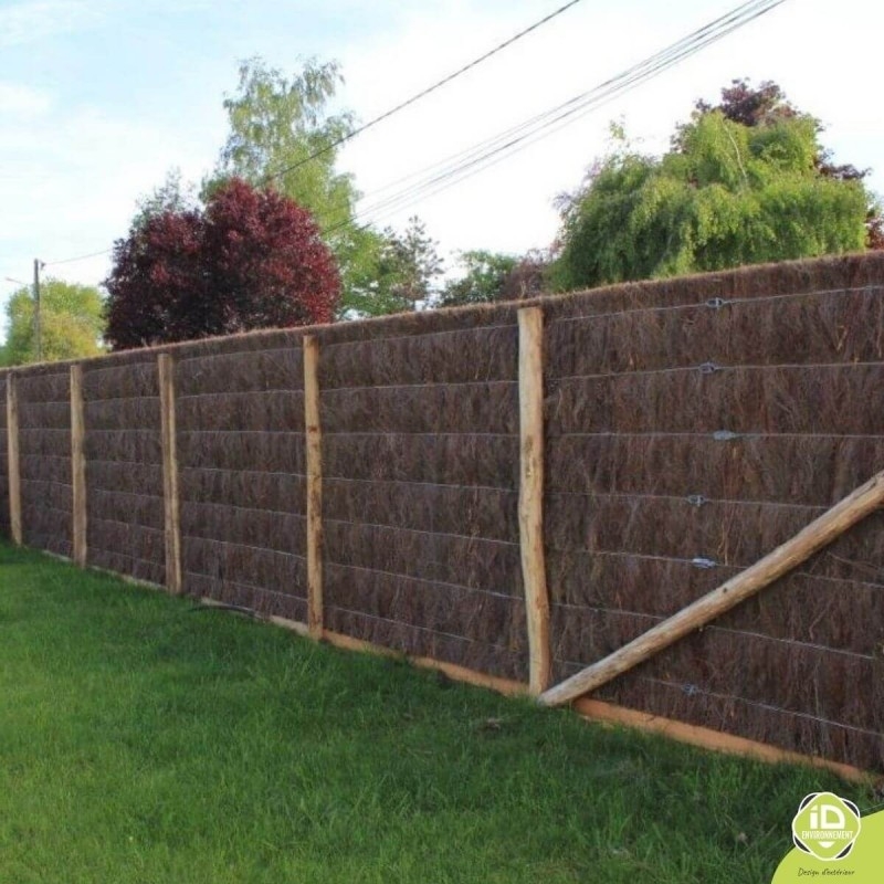 Clôture en brande de bruyère 8 cm d'épaisseur densité de 15 kg/m² | ID Environnement