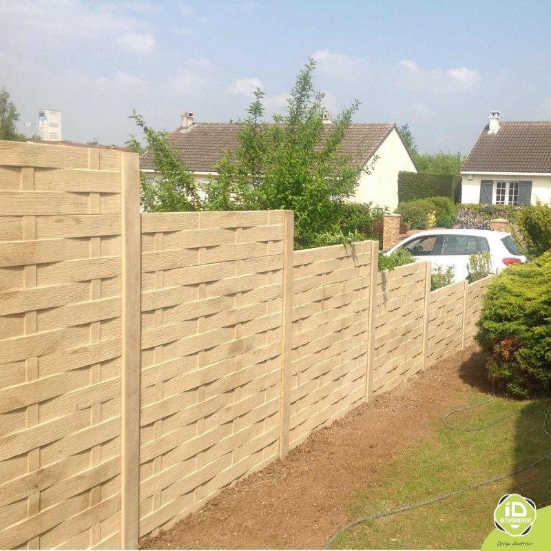 Poteau-cloture-béton-ANGLE-Double face-ambiance3