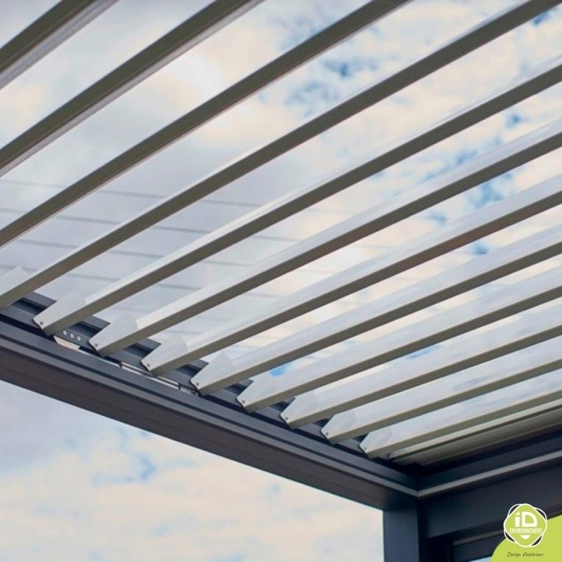 pergola-bioclimatique-adossee-lame-ouverte